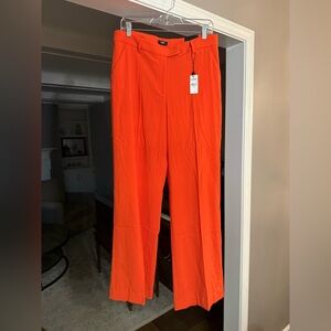 NEW - Women’s Express Relaxed Trouser Mid Rise